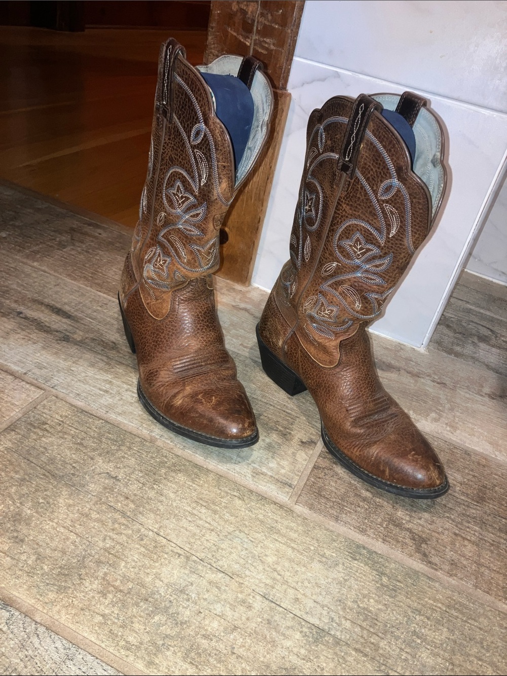 ARIAT WOMEN'S HERITAGE WESTERN WESTERN PERFORMANCE BOOTS - ROUND TOE